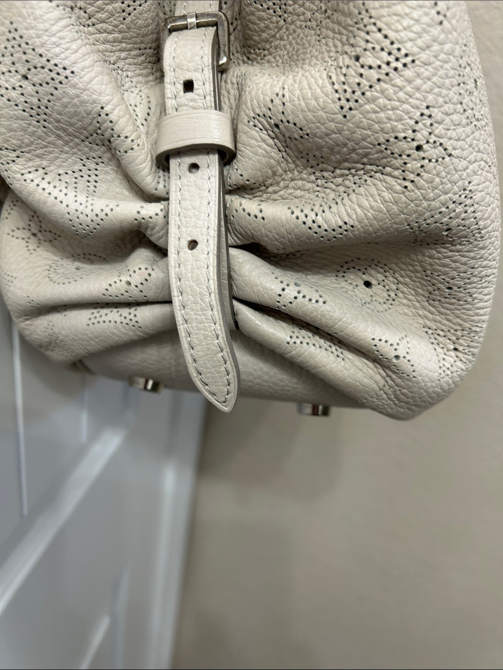 Louis Vuitton Perforated Cream Leather Shoulder Bag with Silver Hardware - Picture 15 of 16